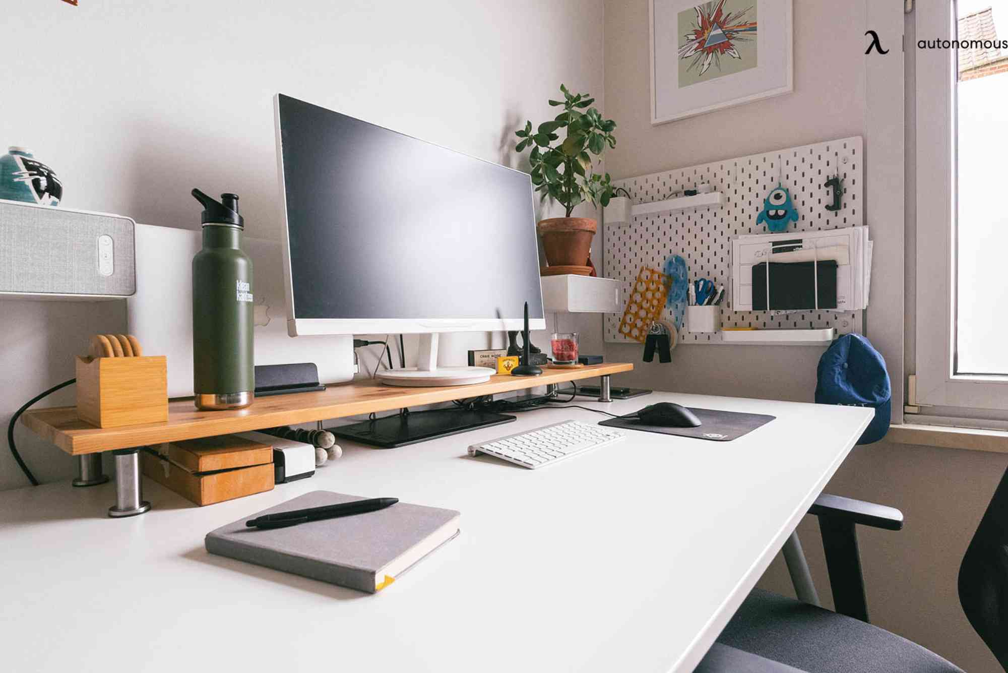 Cute Office Cubicle Decor
